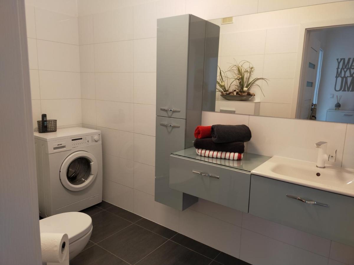 Apartament-Sweet Night Lubiń Dış mekan fotoğraf