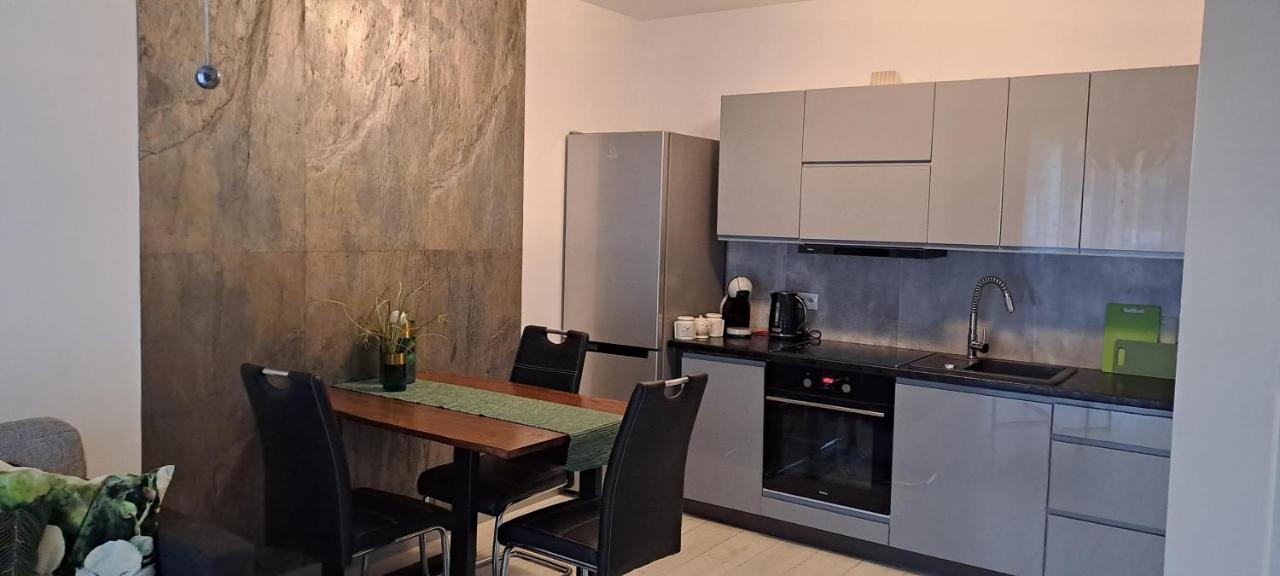 Apartament-Sweet Night Lubiń Dış mekan fotoğraf