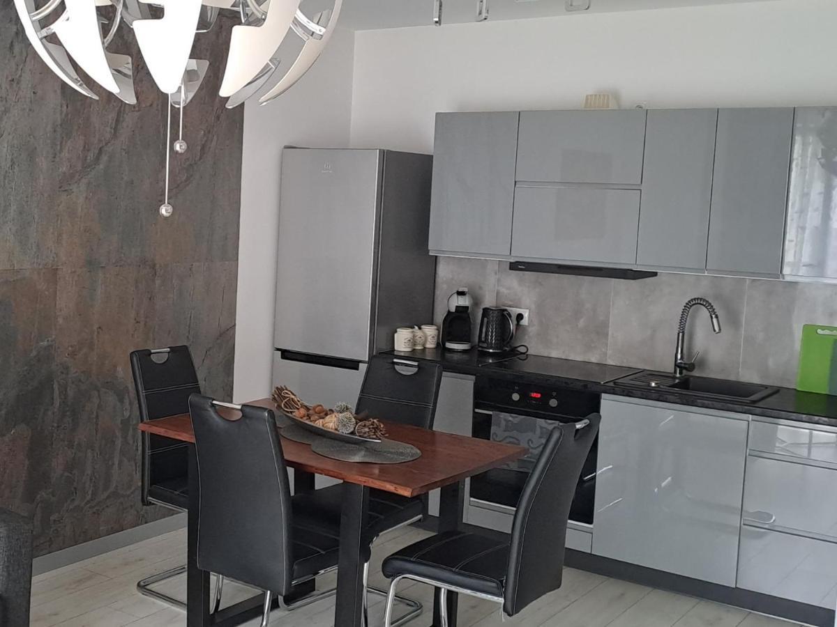 Apartament-Sweet Night Lubiń Dış mekan fotoğraf